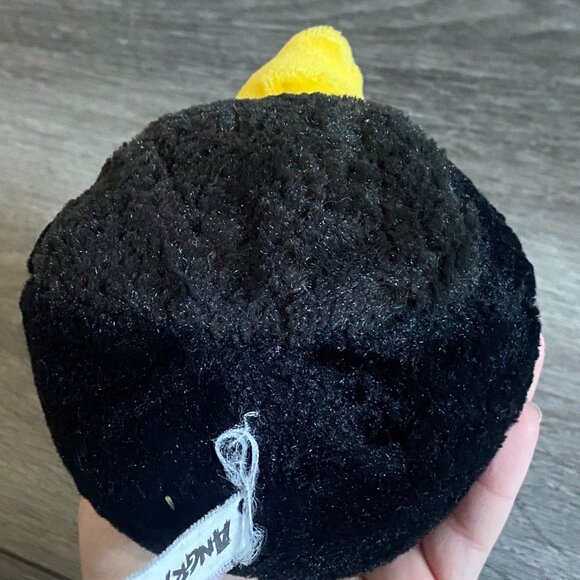 Angry Birds 7" Black Bird/Bomb Bird Stuffed Character-2010-GUC - Picture 4 of 4